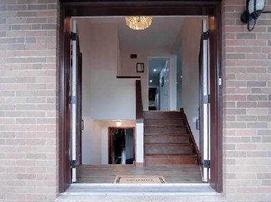 UPPER PORTION OF THE HOUSE AVALIBLE FOR RENT IN MALTON