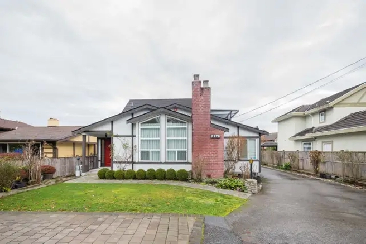 Richmond Fully Renovated House on 8000 Sqft Lot!