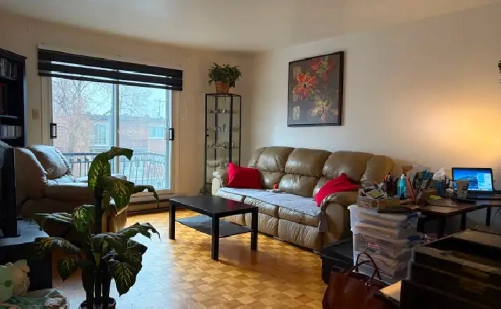 4 1/2 2ème étage à louer disponible le 1er Juillet LaSalle