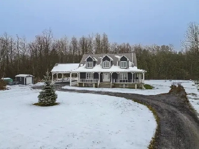 Belle maison à vendre sur 126 acres — 447, route Principale, TSR
