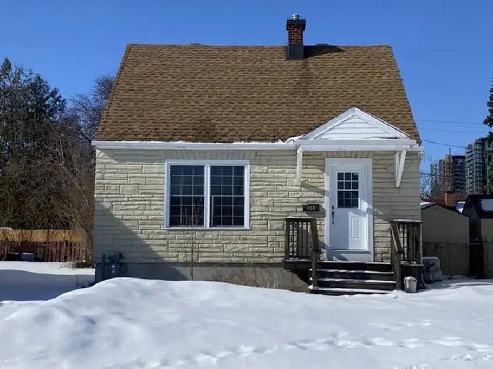 Single Family Home for rent in Central Ottawa, 100 Harrold Place