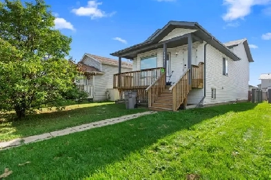 3 bed upper duplex-furnished , all included-close to Eastlink