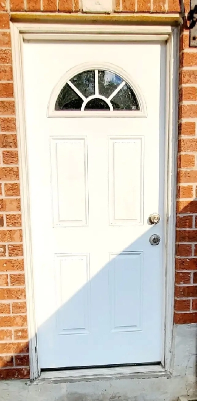 FURNISHED BASEMENT 4RENT SEPARATE ENTERANCE, KITCHEN, WASHROOM