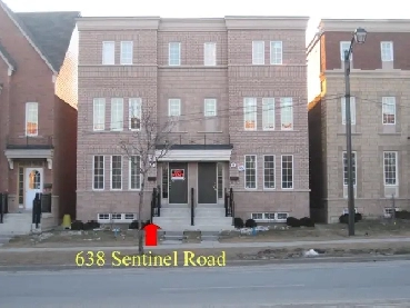 ✔ Student Bedroom For Rent - York University Village
