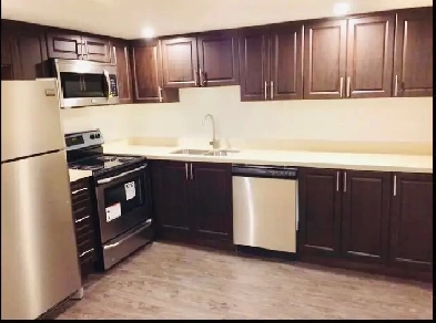 East Mountain, Legalized 1 Bedrooms Downstairs Suite