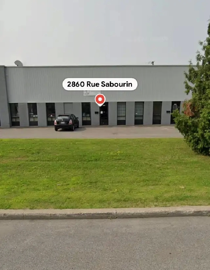 Warehouse for rent / entrepôt à louer