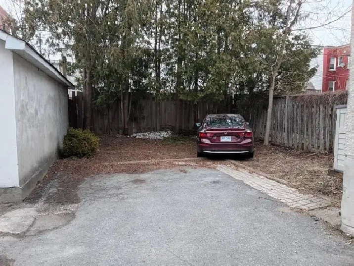 Parking Preston st and Spruce, See VIDEO