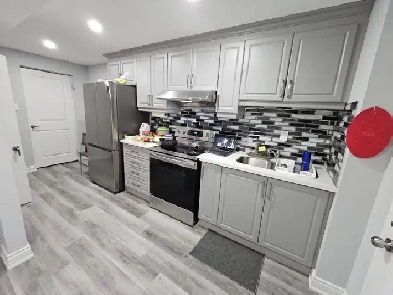 Room available for couple or girls