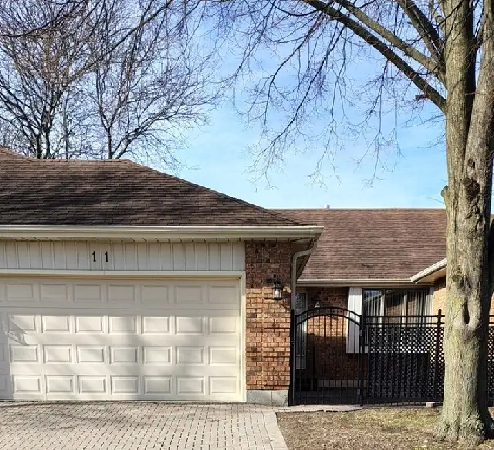 Quiet Condo, 21 Earl Drive #11  in Chatham, For Sale