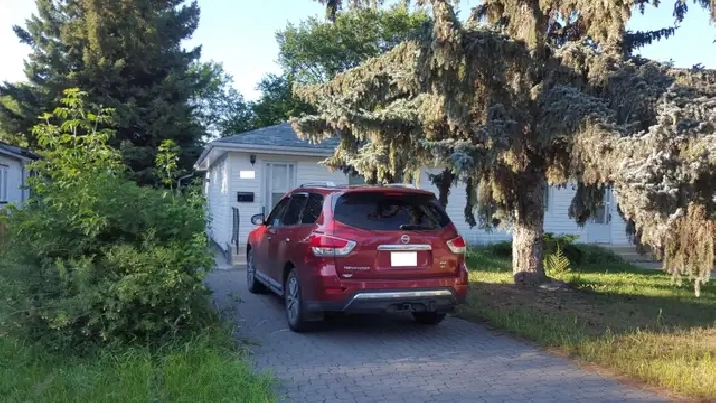 Varsity View 4-bedroom Duplex, $1,850   Utilities