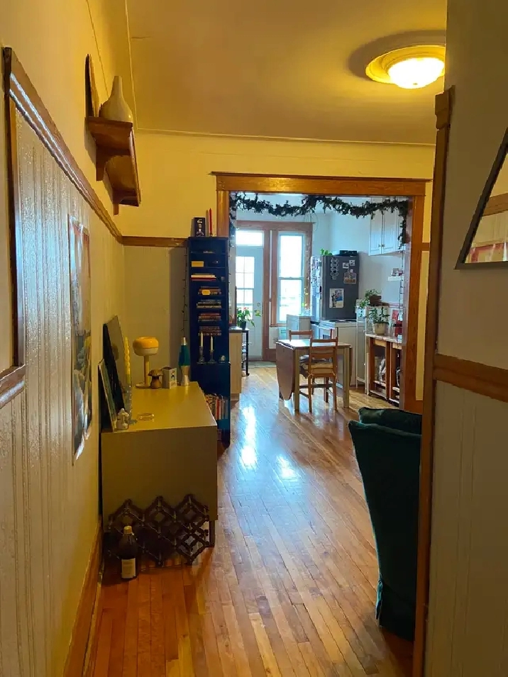 4 1/2  Rosemont petite Patrie