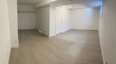 Private Basement Bedroom with Private Bathroom, Guelph, ON