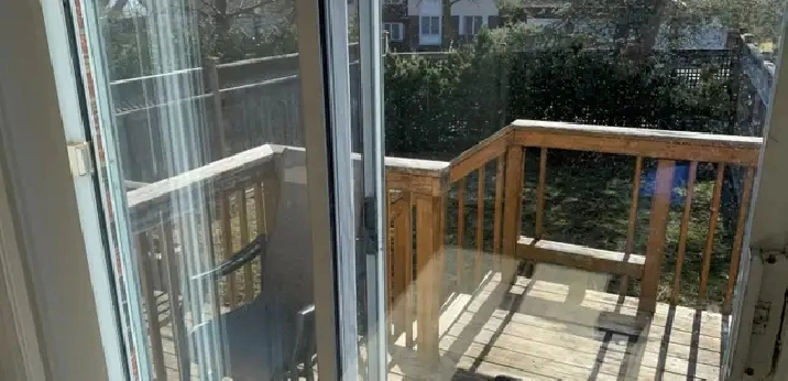 Kanata Bridlewood, 4bed, 4 bath townhouse Available May 1st