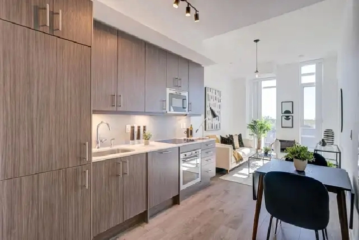 1 Bed   1 Den Condo for Rent – Prime Downtown Location!