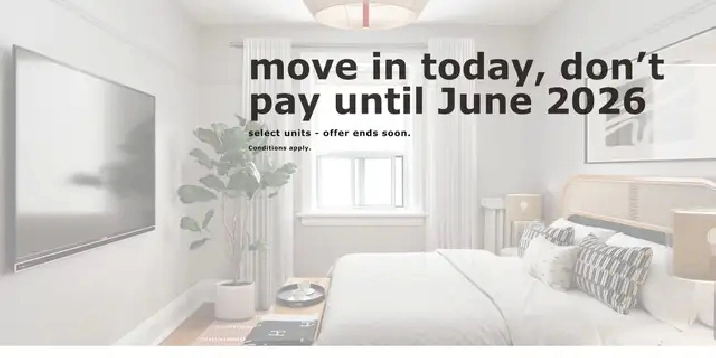 Renovated junior one bedroom, St. Clair and Spadina - ID 3004