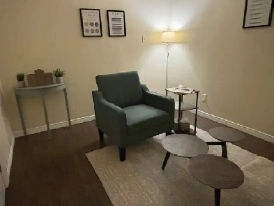 Fully Furnished Client Meeting Room for Rent