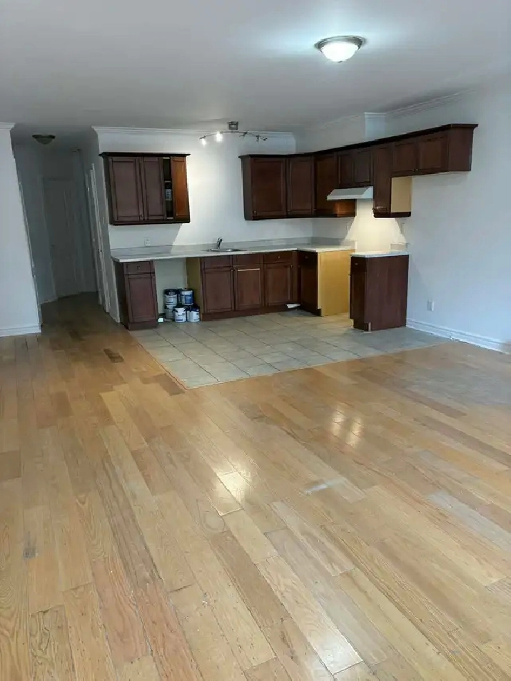 Charmant 41/2 Le Plateau