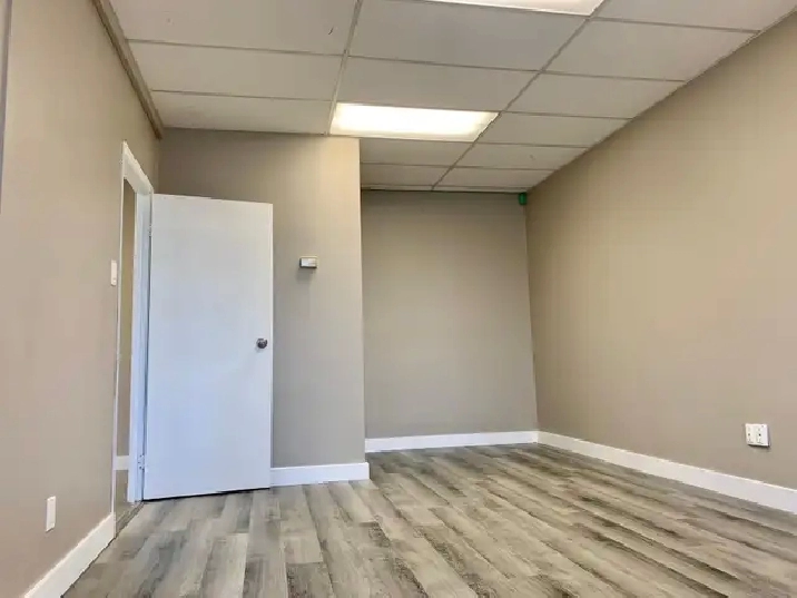 Unit 5 / 8 / 16: Warehouse   Office for Rent Mississauga