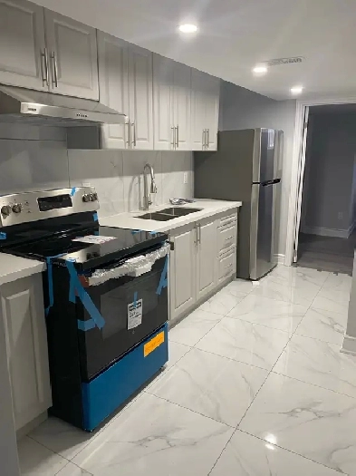 2 bedrooms Basement for rent