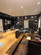 SPACE 4 RENT AND CONTENTS 4 SALE. OR YR OWN BUSINESS