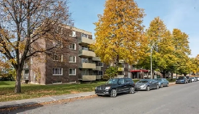 YORKVILLE PARK 1 - VSL