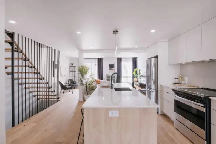 Maison de ville à louer Sainte-Foy / Sillery juillet 2026