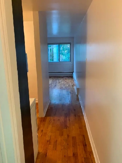 À5 min de marche du Métro Rosemont 2 1/2 à louer tout inclus