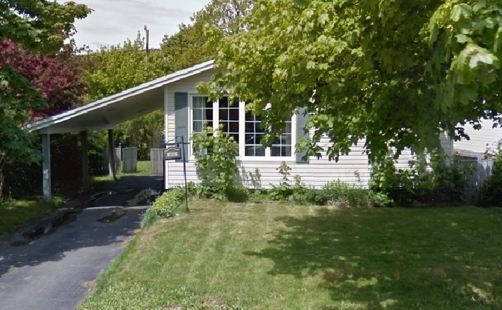 26 Dorset Street - Two Bedroom with Office Apartment Near MUN