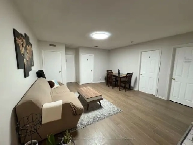 3 Bedroom Furnished Apartment for rent in Richmond Hill