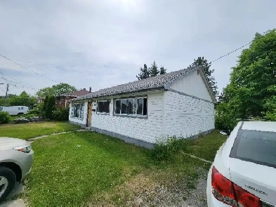 Are you in need of selling your damaged or outdated property?