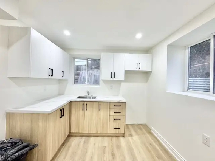 BRAND NEW 2-BEDROOM BASEMENT APARTMENT WITH MODERN UPGRADES