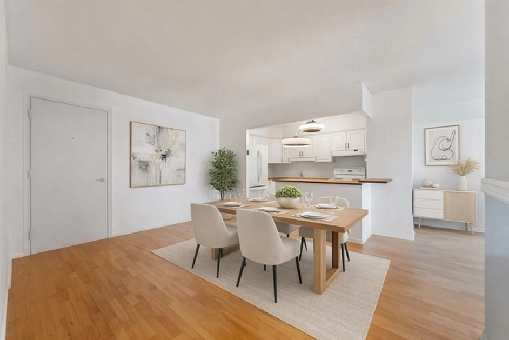 Updated 2-Bed Condo w/ Parking & Balcony Near Downtown Ottawa