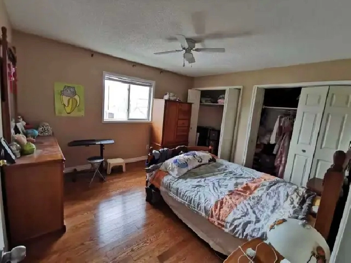 Master room for rent