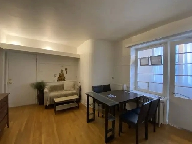 Beau 3½ rue Garneau Vieux-Québec JUILLET