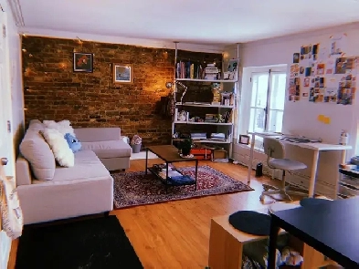 superbe 3½ rue Ste-Geneviève Vieux-Québec Juillet