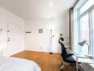 BEST Offer. GREAT Area. Clean, Safe! FREE Utilities. Comfy Room!