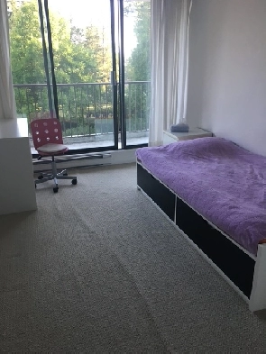 $1,100/1 br – Female only room for rent - GREAT LOCATION