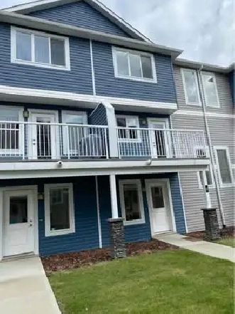 Beautiful Townhouse in Rutherford for rent