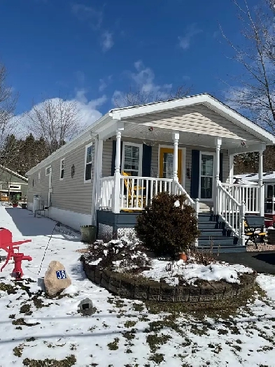 Min home for sale Windsor,NS