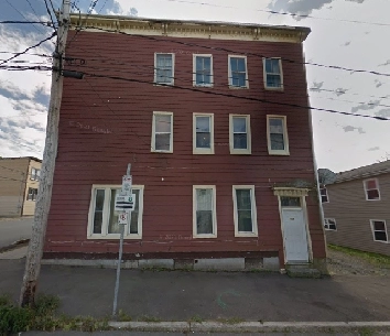 168 St James #1 - 3BR Den Uptown, Bright & Spacious, W/D Hookups