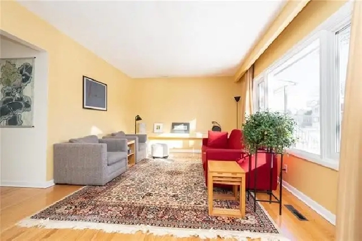 Available July 1 - Sargent Park Main Floor Duplex