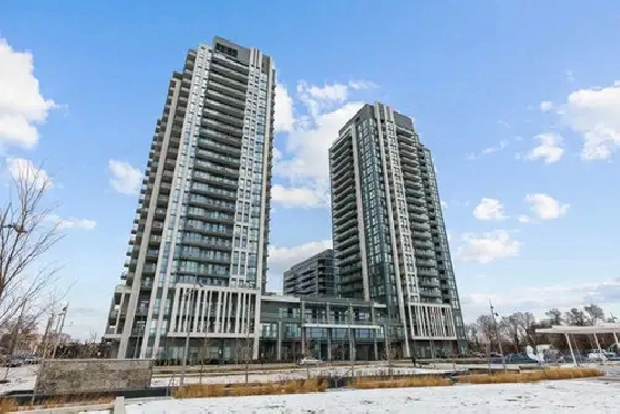 Etobicoke 1bed1bath condo for rent (Female roommate only)