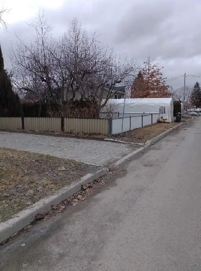 Propriété et terrains à vendre