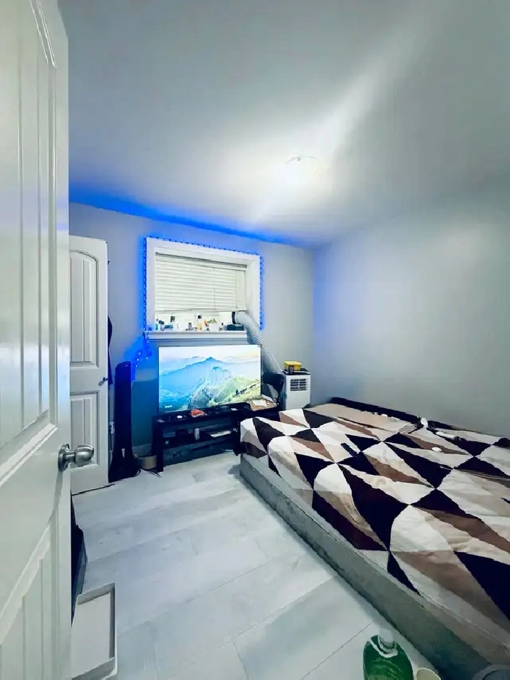 2 Bedroom Basement Suite for Rent – Clayton Heights, Surrey