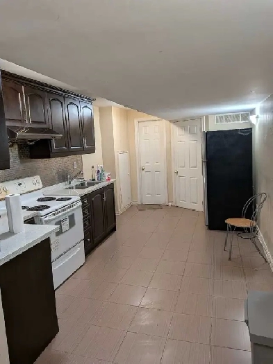 2 bedroom for rent with separate entrance