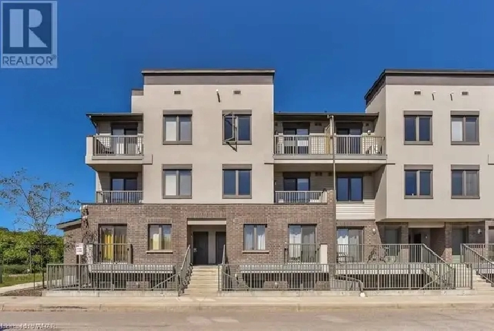 2Bed 2Bath Townhome for Rent May 31