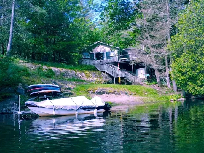 For Rent: Waterfront Cottage on Stony Lake