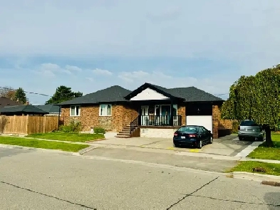 One Large bedroom available for rent May 1st 2006