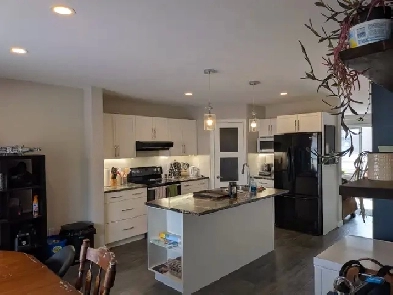 3 Bed 2.5 Bath in St Boniface / Old St Vital