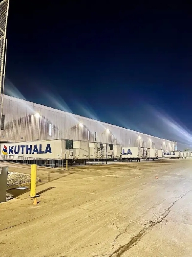 TRUCK AND TRAILER PARKING AVAILABLE